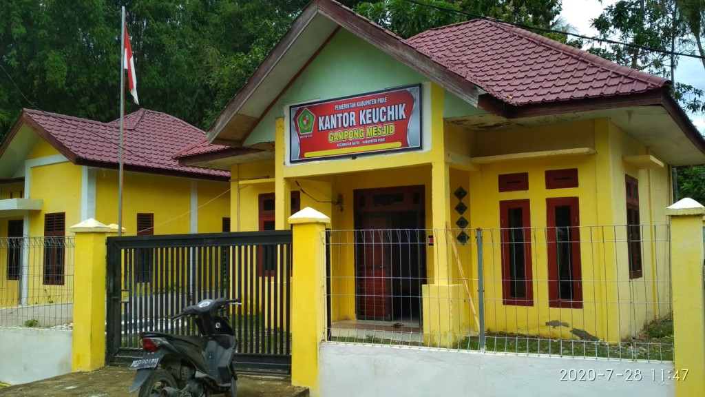 Kantor Keuchik Gampong Mesjid